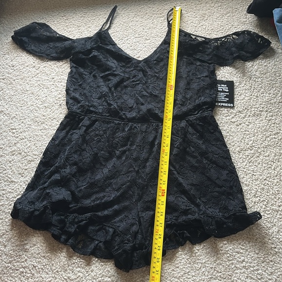 Express Lace Romper - Picture 4 of 6